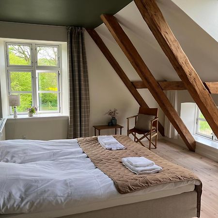 Reballegaard Bed & Breakfast ホーセンス エクステリア 写真