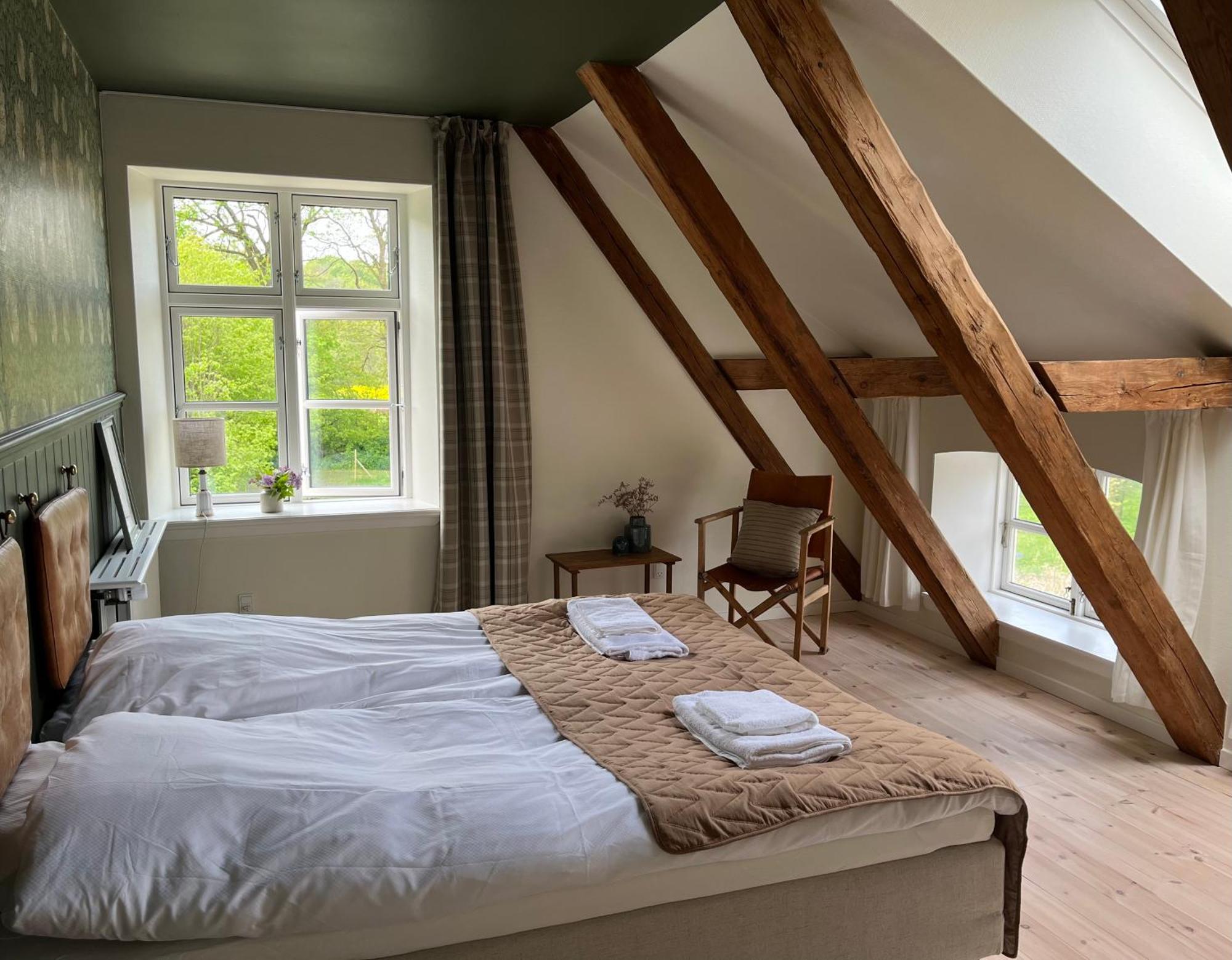 Reballegaard Bed & Breakfast ホーセンス エクステリア 写真
